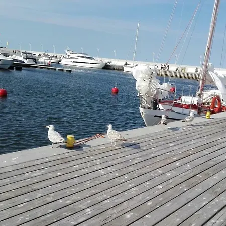 アパート Dolina Golebiewska *