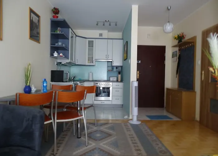 Dolina Golebiewska 公寓 索波特